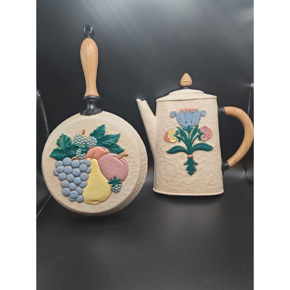 Vintage Home Interiors Kitchen Kitschy Cottage Core Wall Plaques 2 Pieces